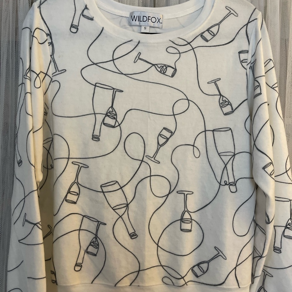 Wildfox It’s Wine o’clock Baggy Beach jumper sz S